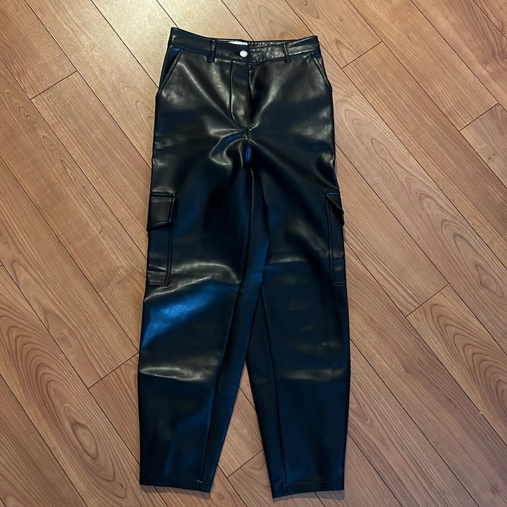Wilfred free leather pants
